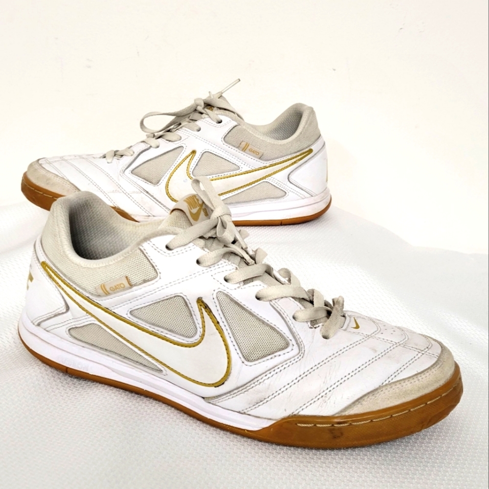 NIKE SB Gato White/Gold Shoes Size 12